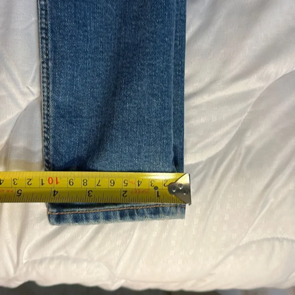 Zara Jeans Trafaluc Size 2. Inseam 26 inches Hi-Rise Skinny